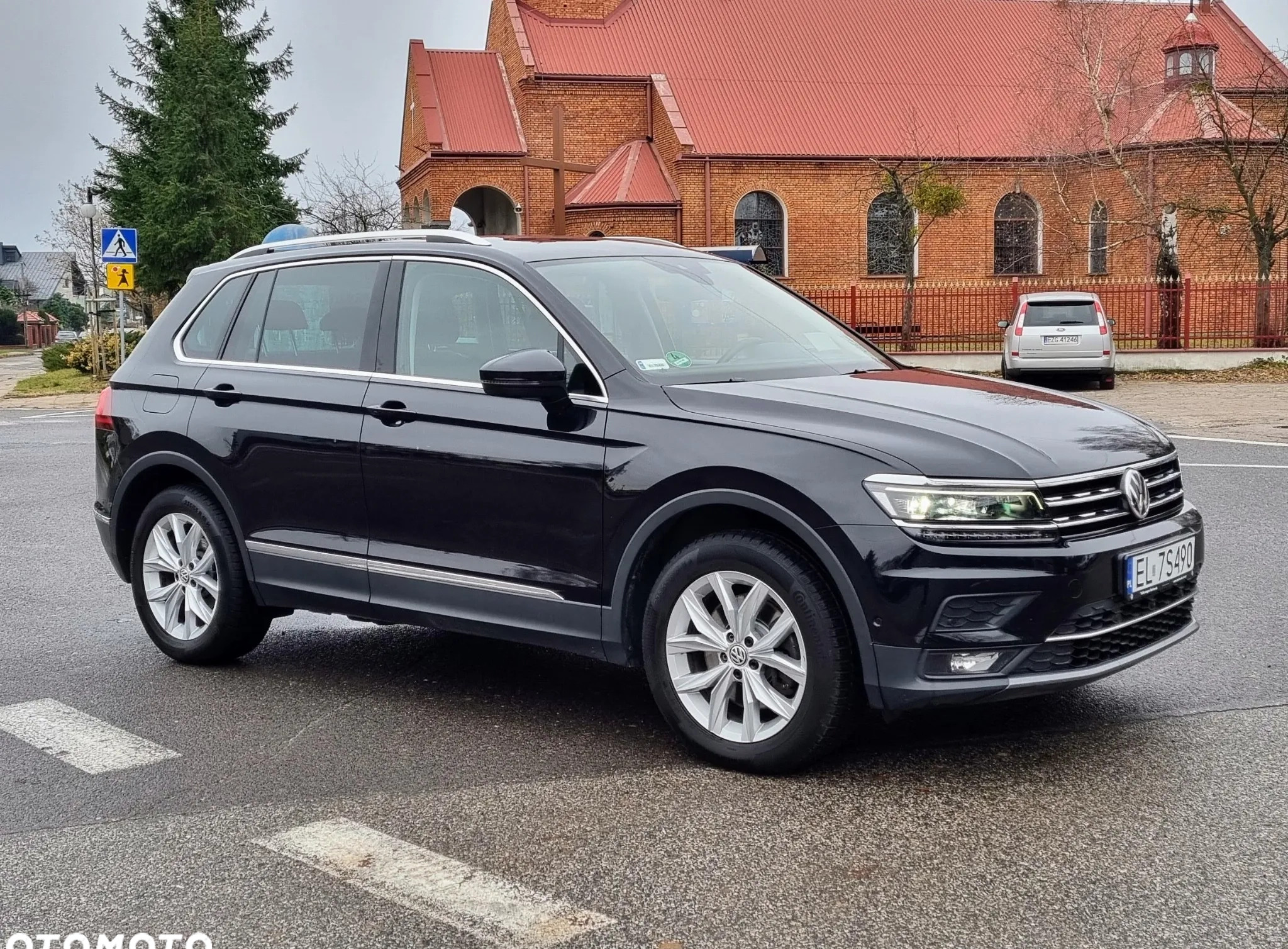 Volkswagen Tiguan cena 123000 przebieg: 76500, rok produkcji 2019 z Łódź małe 191